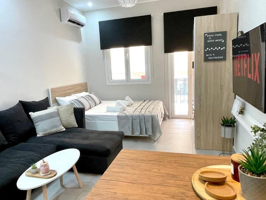 Urban Loft Downtown At Zakinthos Centre Apartment Zakynthos Town Ngoại thất bức ảnh