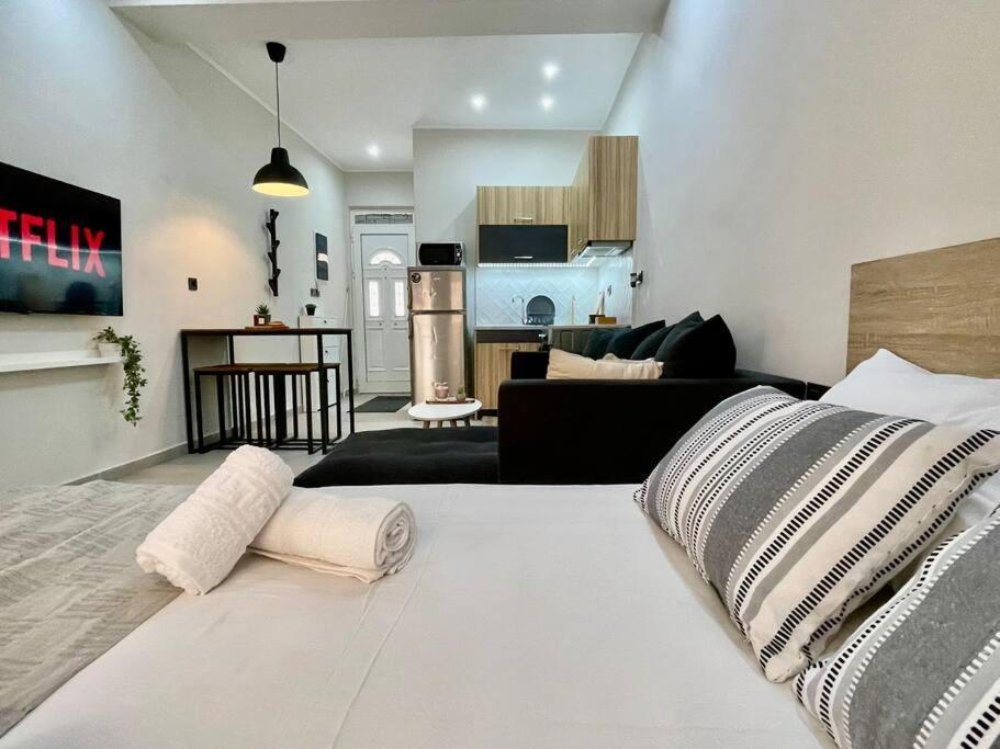 Urban Loft Downtown At Zakinthos Centre Apartment Zakynthos Town Ngoại thất bức ảnh