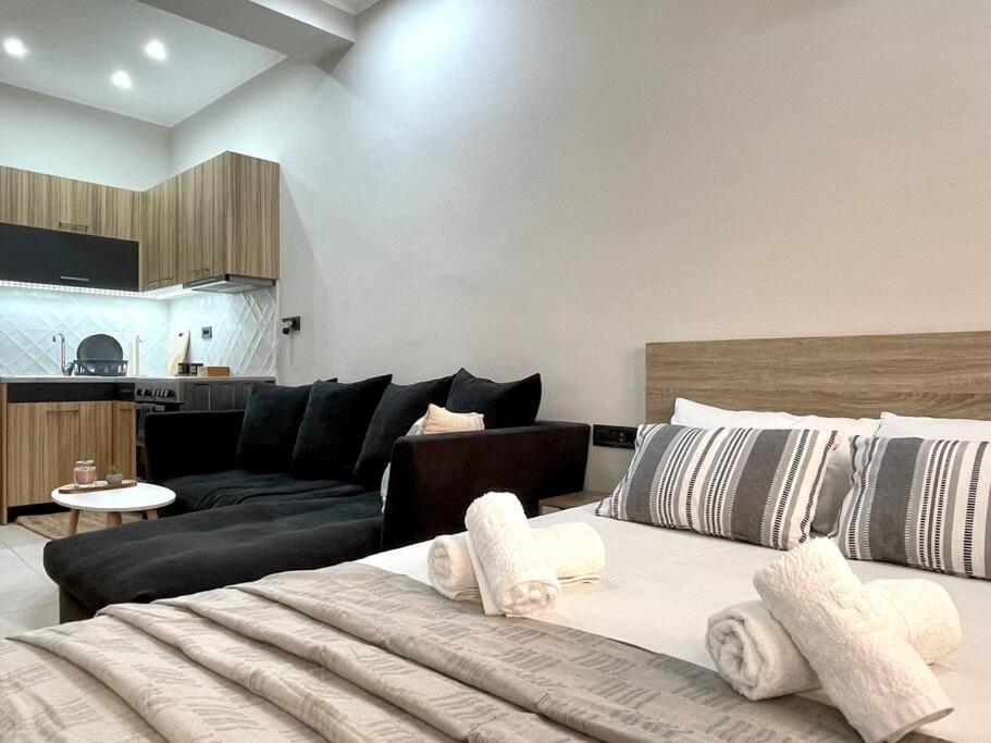 Urban Loft Downtown At Zakinthos Centre Apartment Zakynthos Town Ngoại thất bức ảnh